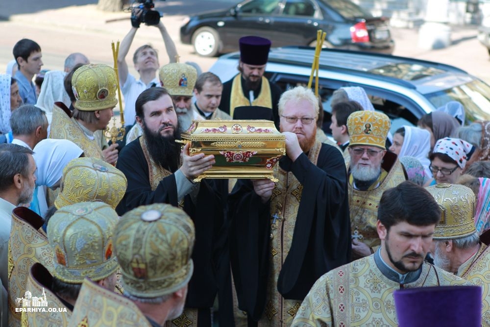 Международный крестный ход, посвященный 1025-летию Крещения Руси, прибыл в Одессу