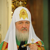 Патриарх Кирилл: молодым людям важно понять, через что прошла Россия в 1990-е