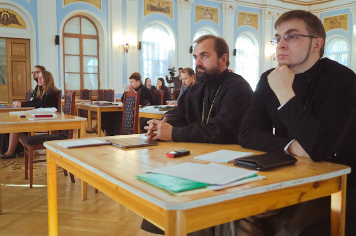 Синодальный информационный отдел проводит в Санкт-Петербурге краткосрочные курсы повышения квалификации сотрудников православных СМИ Синодальный информационный отдел проводит в Санкт-Петербурге краткосрочные курсы повышения квалификации сотрудников православных СМИ